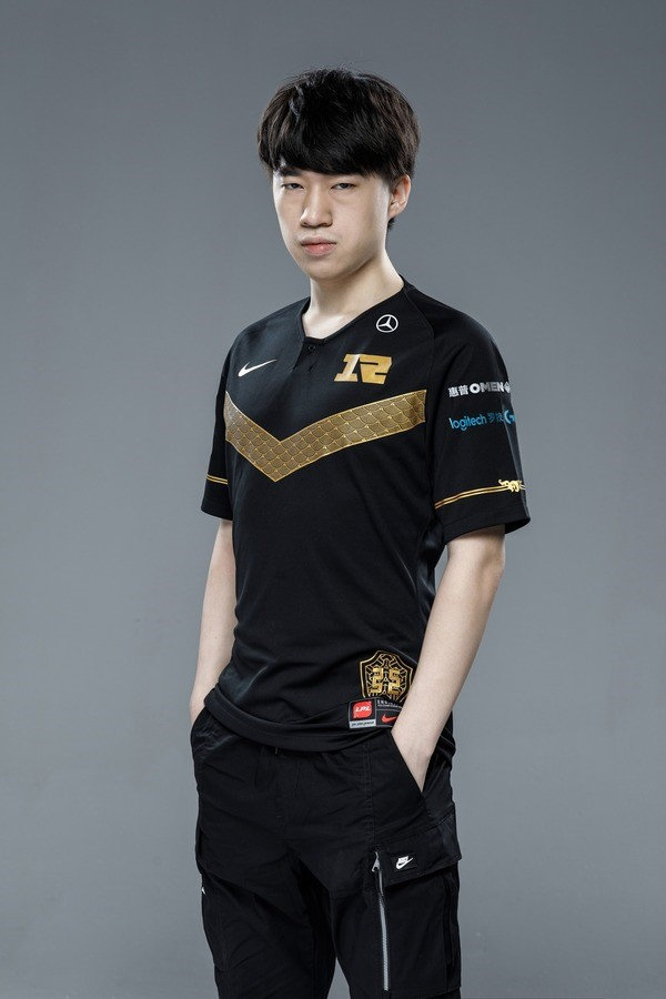 爱游戏中国官网- 瑞士队教练压力巨大！，Karsa遭遇三持续失利赢得满堂喝彩